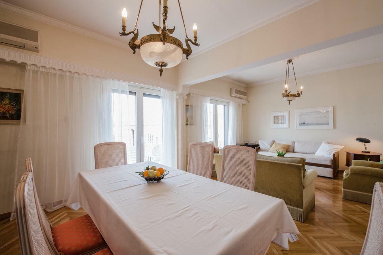 Retro Apartment At Trendy Exarcheia Афины Экстерьер фото